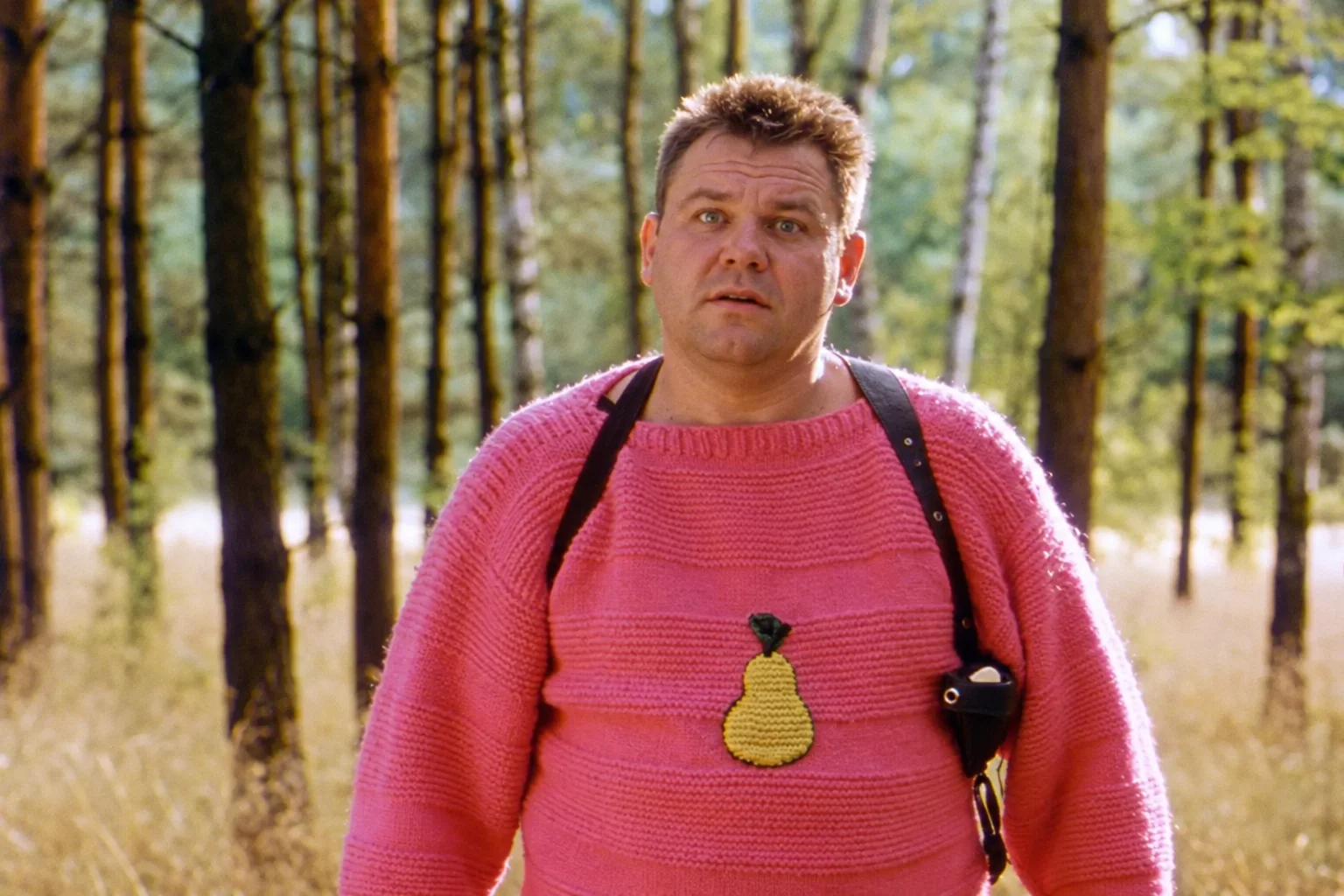 Sweter z gruszką